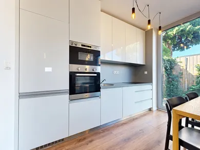 Na predaj 2-izbový byt, 51 m², Bratislava-Vrakuňa, Ráztočná