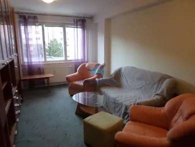 Mieszkania na wynajem, 2-pokojowe, Bratislava-Rača · €780