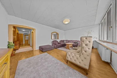 Na predaj 4-izbový byt, 102 m², Bratislava-Staré Mesto