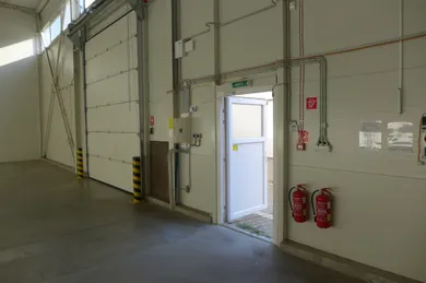 Na prenájom komerčné, 174 m², Bratislava-Ružinov