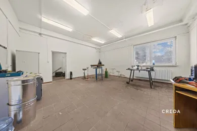 Na predaj objekt, 170 m², Hlohovec, Železnicná