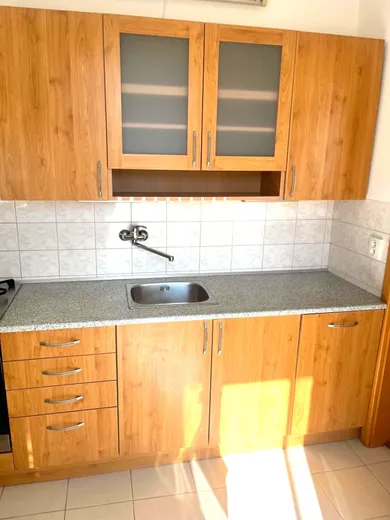 Na predaj 3-izbový byt, 70 m², Bratislava-Dúbravka, Saratovská