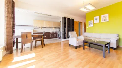 Mieszkania na wynajem, 3-pokojowe, Bratislava-Ružinov · €890