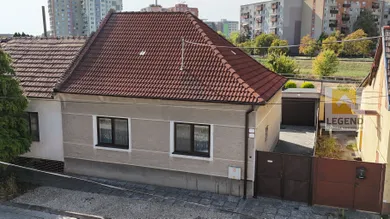 Eladó házak, Nové Zámky · €136 000