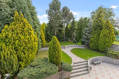 Na predaj 6-izbový dom, 350 m², Bratislava-Záhorská Bystrica