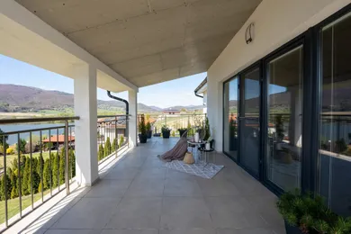Na predaj dom, 130 m², Kostolná Ves