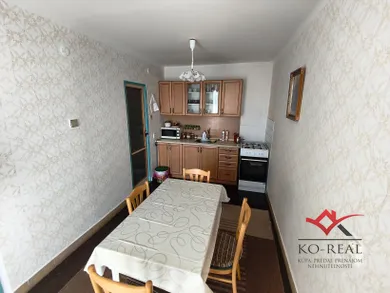 Byty na predaj 3-izbový, Nové Mesto nad Váhom · €127 000