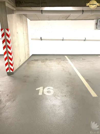 Na prenájom komerčné, 68 m², Bratislava-Staré Mesto, Drotárska cesta