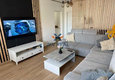 Na predaj 4-izbový byt, 93 m², Cífer, Trnavská