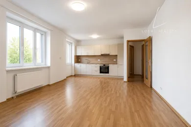 Byty na predaj 2-izbový, Bratislava-Dúbravka · €215 000