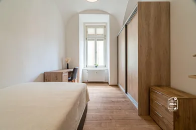 Na prenájom 3-izbový byt, 83 m², Košice-Staré Mesto, Hlavná