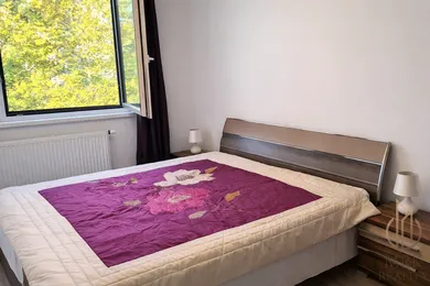 Na prenájom byt v Bratislava-Dúbravka · €720 · Pôvodný stav
