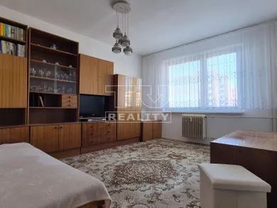 Na predaj 1-izbový byt, 37 m², Považská Bystrica