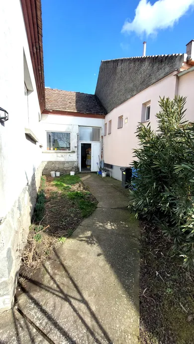 Na predaj 4-izbový byt, 83 m²