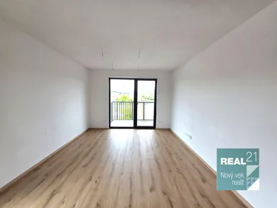 Na predaj 2-izbový byt, 56 m², Považská Bystrica