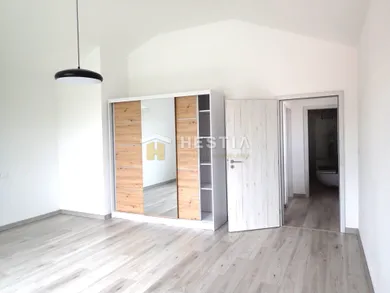 Na prenájom 3-izbový dom, 263 m², Borský Mikuláš