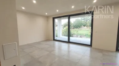 Domy na predaj, Nové Zámky · €384 500