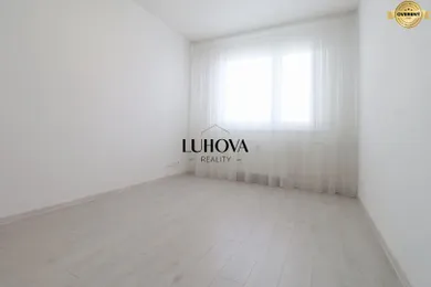 Na prenájom 3-izbový byt, 68 m², Púchov