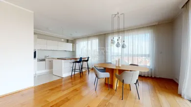 Na prenájom 2-izbový byt, Bratislava-Staré Mesto, Mudroňova