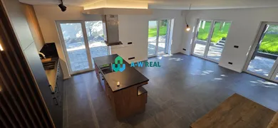 Na predaj 5-izbový dom, 160 m²