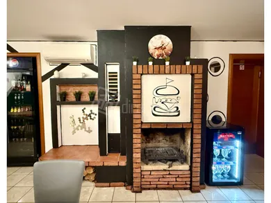 Na prenájom objekt, 134 m², Bratislava-Rača, Rostovská