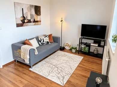 Na prenájom 2-izbový byt, 44 m², Bratislava-Karlova Ves, Staré Grunty