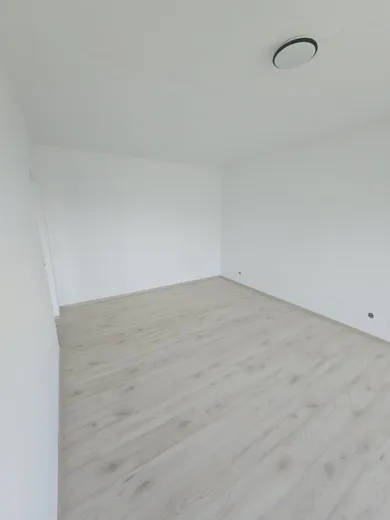 Na predaj 2-izbový byt, 65 m², Púchov, Obrancov mieru