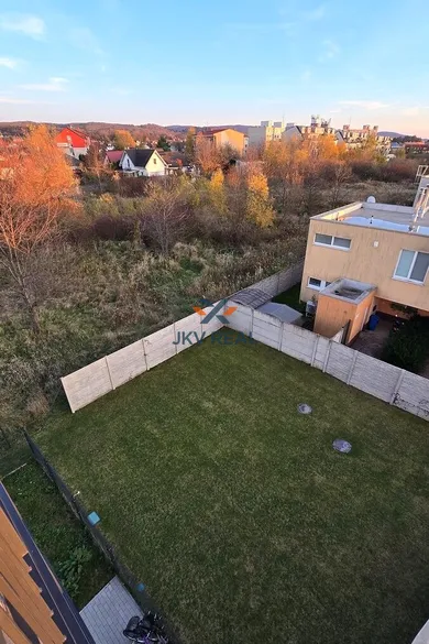 Na predaj 2-izbový byt, 62 m², Stupava