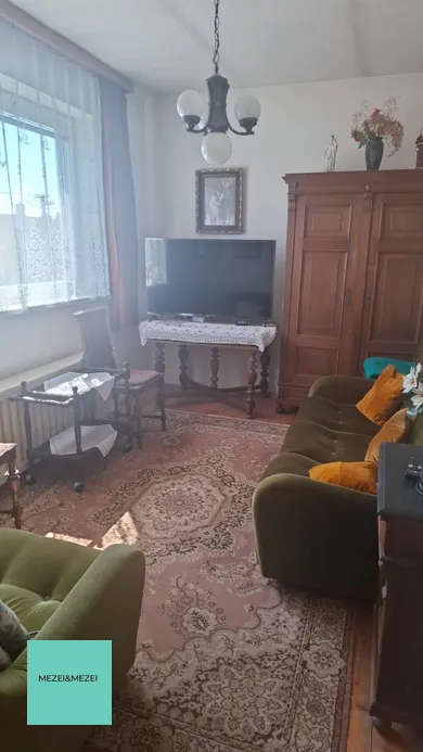 Na predaj 9-izbový dom, Trnava, Ulica Sereďská