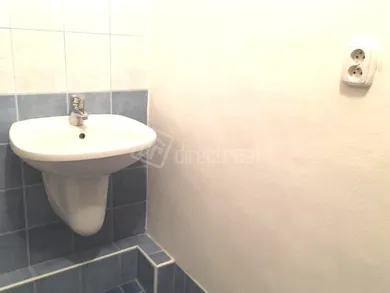 Na prenájom 2-izbový byt, 47 m², Šurany, Mudrochova