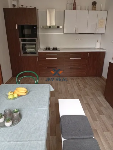Na predaj 2-izbový byt, 56 m², Banská Bystrica, Trieda SNP