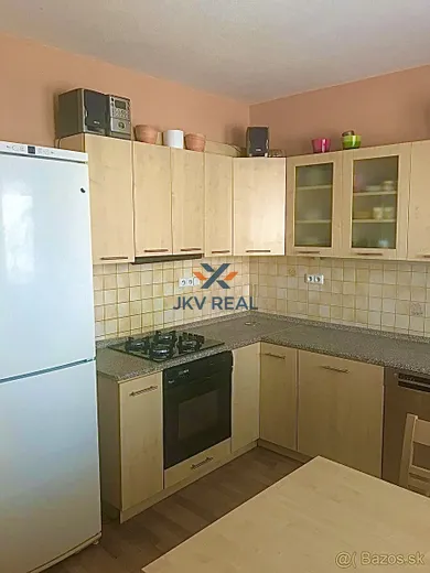 Kiadó lakások, 3-szobás, Poprad · €950