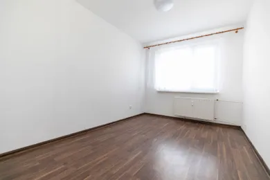 Na prenájom 3-izbový byt, 71 m², Banská Bystrica, Fatranská