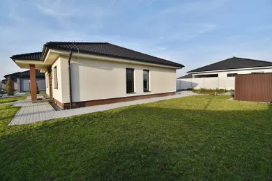 Na predaj dom, Veľký Meder, Lastovičková