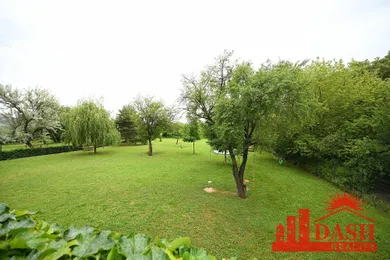 Na predaj 2-izbový byt, 69 m², Trenčín, Saratovská