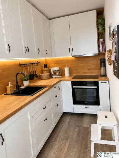 Na predaj 3-izbový byt, 70 m², Bratislava-Nové Mesto
