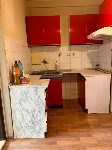 Na predaj 1-izbový byt, 33 m², Bratislava-Dúbravka, Sekurisova