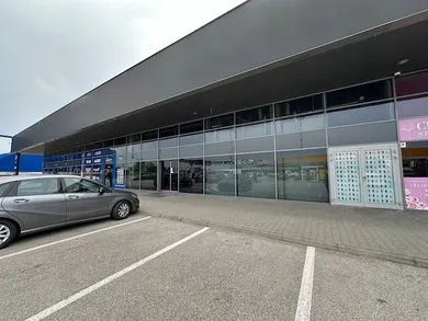 Na prenájom komerčné, Bratislava-Ružinov, Pestovateľská