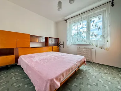 Na predaj 3-izbový byt, 72 m², Považská Bystrica, SNP