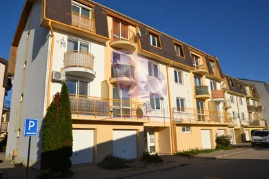 Mieszkania na wynajem, 2-pokojowe, Senec · €570
