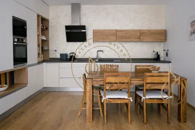 Mieszkania na sprzedaż, 3-pokojowe, Bratislava-Dúbravka · €375 000