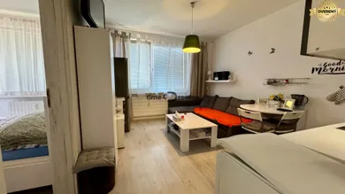 Na predaj 1-izbový byt, 35 m², Nitra, Alexyho