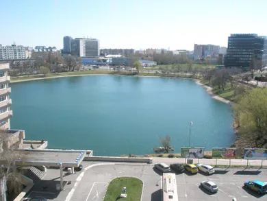 Na prenájom 2-izbový byt, 68 m², Bratislava-Ružinov, Drieňová