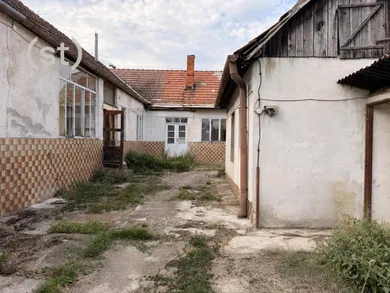 Na predaj dom, 140 m², Jacovce, Kuzmická