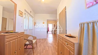 Na predaj 4-izbový dom, 157 m², Pezinok, Dr.Bokesa