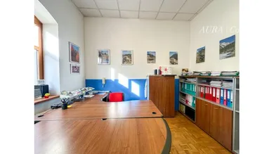 Na prenájom komerčné, 100 m², Žilina, -
