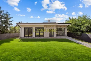 Domy na sprzedaż, Bratislava-Záhorská Bystrica · €238 000