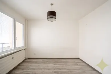Na prenájom 1-izbový byt, 35 m², Žiar nad Hronom, Tajovského