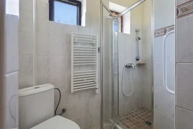 Na predaj dom, 180 m², Veľký Meder, Jahodová