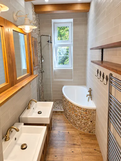 Na predaj 4-izbový byt, 112 m², Bratislava-Nové Mesto, Vajnorská